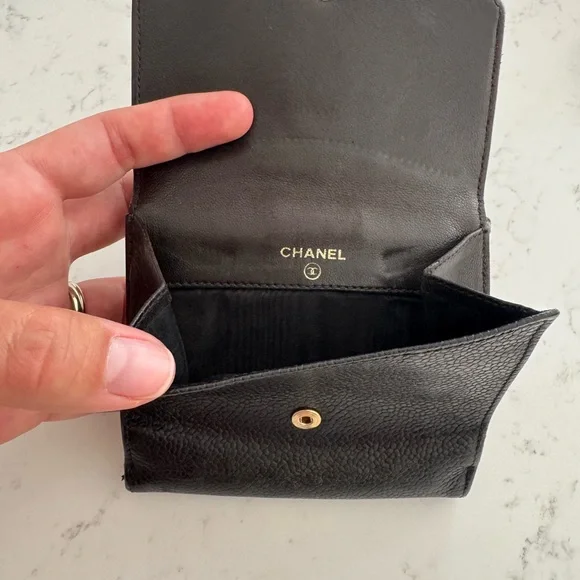 Inspired Black Wallet - Picture 2 of 4